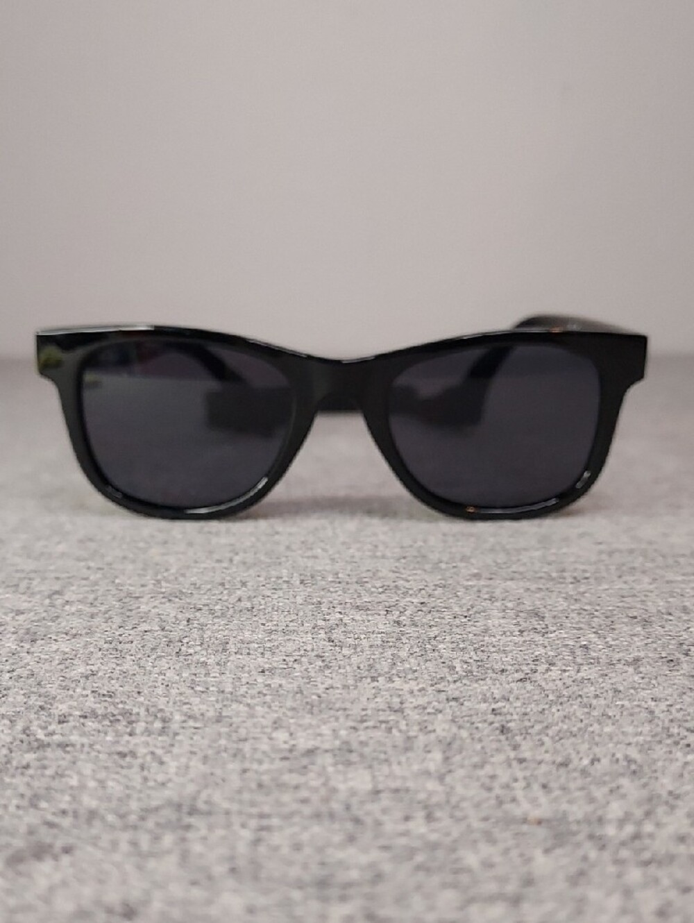 Cocosand Baby Toddler Black Sunglasses CE CAT 3 UV Protection Strap Case Set